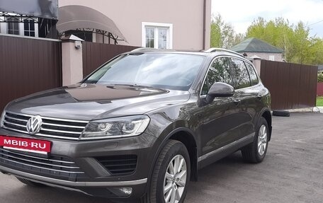 Volkswagen Touareg III, 2015 год, 2 800 000 рублей, 3 фотография
