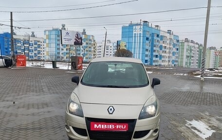 Renault Scenic III, 2009 год, 675 000 рублей, 2 фотография
