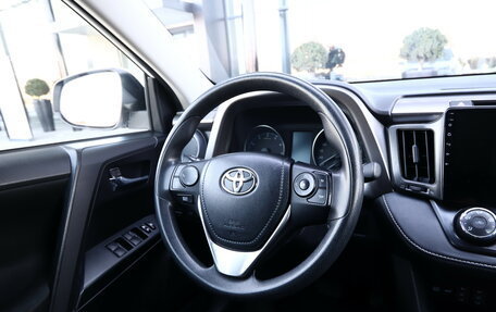 Toyota RAV4, 2015 год, 2 130 000 рублей, 12 фотография