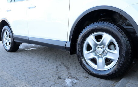 Toyota RAV4, 2015 год, 2 130 000 рублей, 13 фотография