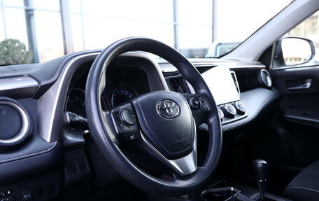 Toyota RAV4, 2015 год, 2 130 000 рублей, 11 фотография