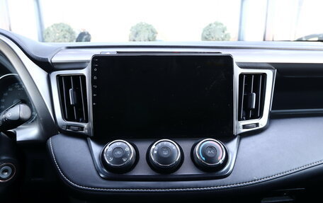 Toyota RAV4, 2015 год, 2 130 000 рублей, 15 фотография