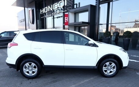 Toyota RAV4, 2015 год, 2 130 000 рублей, 3 фотография