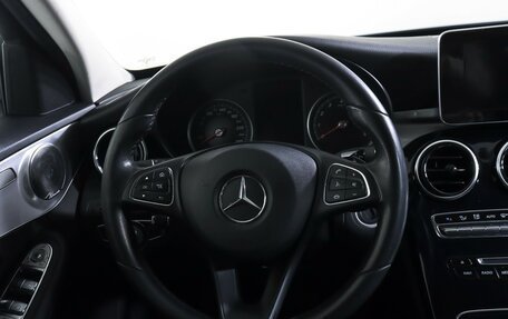 Mercedes-Benz C-Класс, 2017 год, 1 700 000 рублей, 34 фотография