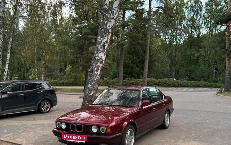 BMW 5 серия, 1989 год, 650 000 рублей, 22 фотография