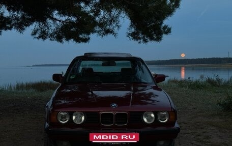 BMW 5 серия, 1989 год, 650 000 рублей, 24 фотография