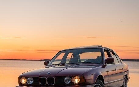 BMW 5 серия, 1989 год, 650 000 рублей, 27 фотография