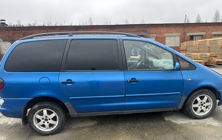 Volkswagen Sharan I рестайлинг, 1999 год, 260 000 рублей, 4 фотография