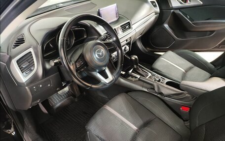 Mazda 3, 2017 год, 1 629 000 рублей, 18 фотография