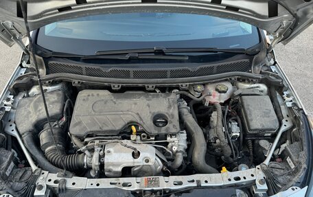 Opel Astra K, 2019 год, 1 450 000 рублей, 10 фотография