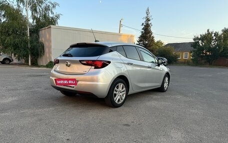 Opel Astra K, 2019 год, 1 450 000 рублей, 6 фотография
