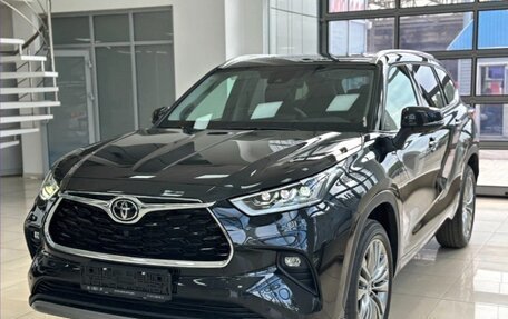 Toyota Highlander, 2025 год, 5 600 000 рублей, 3 фотография