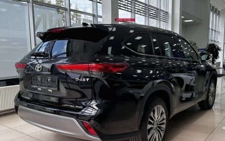 Toyota Highlander, 2025 год, 5 600 000 рублей, 5 фотография
