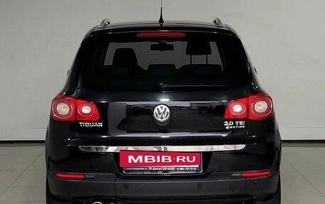 Volkswagen Tiguan I, 2011 год, 975 000 рублей, 3 фотография