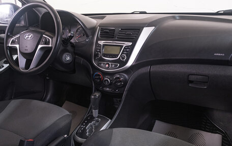 Hyundai Solaris II рестайлинг, 2014 год, 1 049 000 рублей, 18 фотография