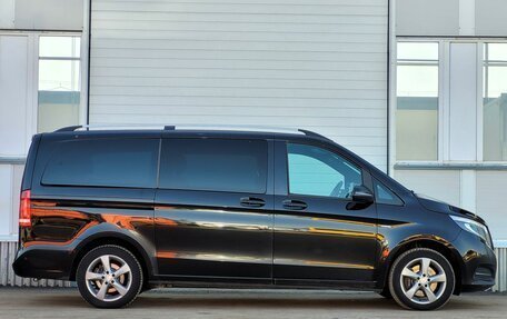 Mercedes-Benz V-Класс, 2017 год, 3 699 000 рублей, 4 фотография
