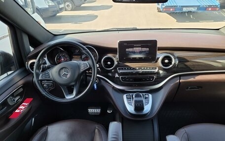 Mercedes-Benz V-Класс, 2017 год, 3 699 000 рублей, 11 фотография