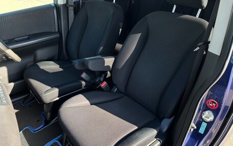 Honda Freed I, 2011 год, 1 175 000 рублей, 36 фотография