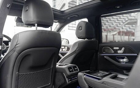 Mercedes-Benz GLS, 2024 год, 17 490 000 рублей, 21 фотография