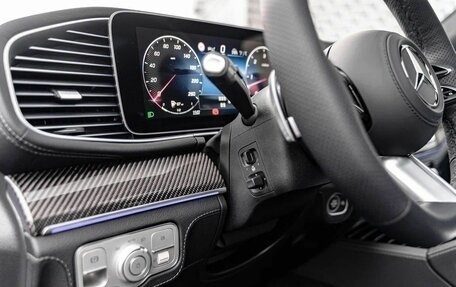 Mercedes-Benz GLS, 2024 год, 17 490 000 рублей, 12 фотография