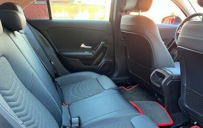 Mercedes-Benz A-Класс, 2020 год, 2 500 000 рублей, 1 фотография