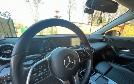 Mercedes-Benz A-Класс, 2020 год, 2 500 000 рублей, 13 фотография