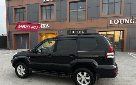Toyota Land Cruiser Prado 120 рестайлинг, 2006 год, 1 600 000 рублей, 15 фотография