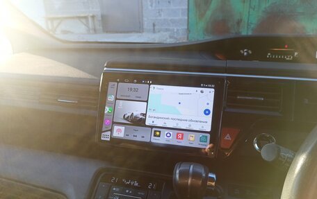 Honda Stepwgn IV, 2016 год, 1 400 000 рублей, 8 фотография