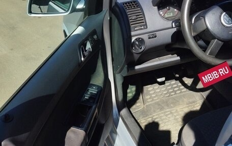 Volkswagen Polo IV рестайлинг, 2003 год, 355 000 рублей, 9 фотография