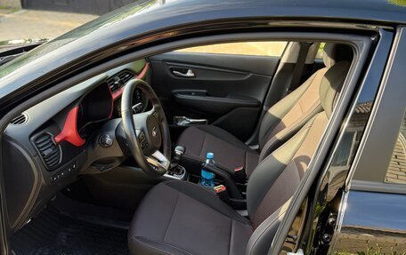 KIA Rio IV, 2021 год, 1 750 000 рублей, 6 фотография