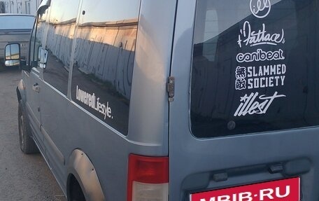 Ford Tourneo Connect I, 2006 год, 700 000 рублей, 6 фотография