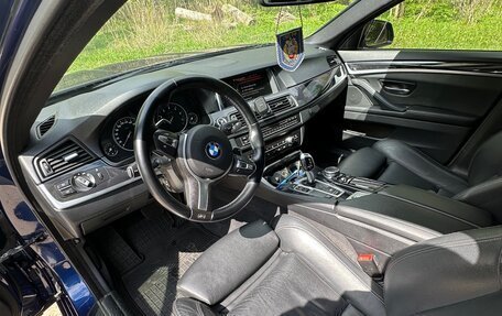 BMW 5 серия, 2016 год, 2 350 000 рублей, 11 фотография