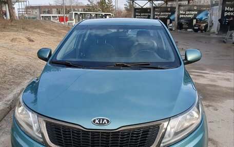 KIA Rio III рестайлинг, 2011 год, 600 000 рублей, 2 фотография