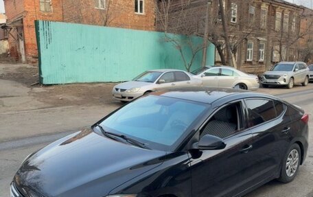 Hyundai Elantra VI рестайлинг, 2016 год, 1 400 000 рублей, 2 фотография