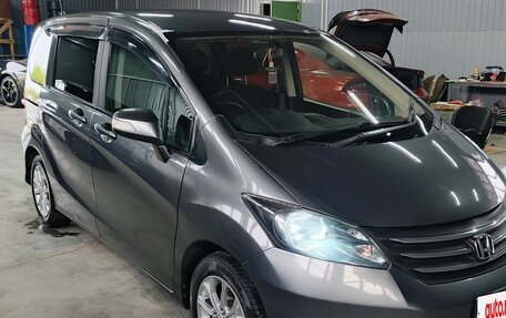 Honda Freed I, 2010 год, 950 000 рублей, 4 фотография