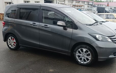 Honda Freed I, 2010 год, 950 000 рублей, 6 фотография