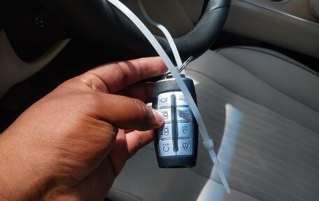 Genesis GV80 I, 2022 год, 3 800 000 рублей, 13 фотография