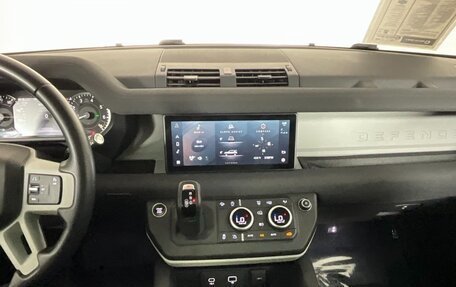 Land Rover Defender II, 2022 год, 6 641 000 рублей, 12 фотография