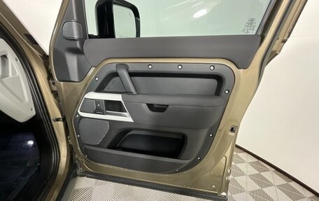 Land Rover Defender II, 2022 год, 6 641 000 рублей, 24 фотография