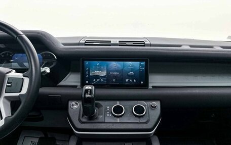 Land Rover Defender II, 2021 год, 6 732 809 рублей, 14 фотография