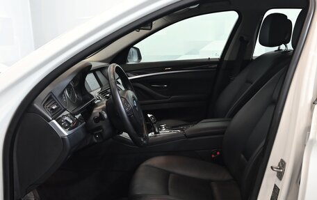 BMW 5 серия, 2011 год, 1 850 000 рублей, 11 фотография