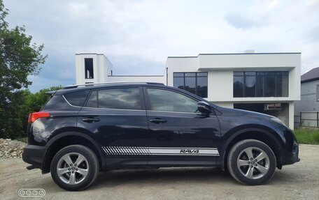 Toyota RAV4, 2014 год, 2 155 000 рублей, 3 фотография