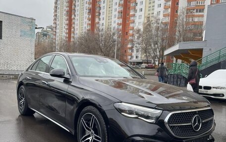 Mercedes-Benz E-Класс, 2024 год, 10 300 000 рублей, 2 фотография