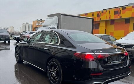 Mercedes-Benz E-Класс, 2024 год, 10 300 000 рублей, 5 фотография