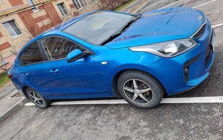 KIA Rio IV, 2018 год, 1 250 000 рублей, 3 фотография