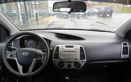 Hyundai i20 IB рестайлинг, 2009 год, 450 000 рублей, 17 фотография