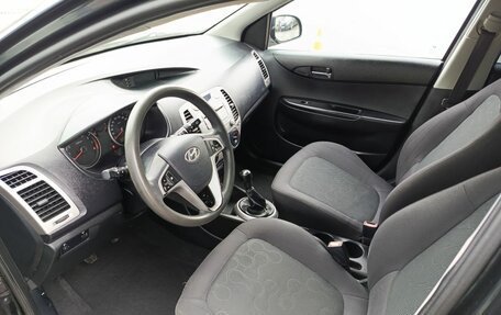 Hyundai i20 IB рестайлинг, 2009 год, 450 000 рублей, 20 фотография