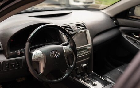 Toyota Camry, 2007 год, 750 000 рублей, 9 фотография