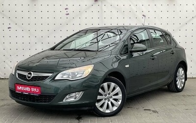 Opel Astra J, 2011 год, 895 000 рублей, 1 фотография