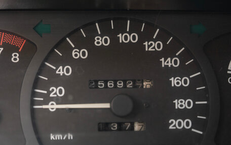 Daewoo Nexia I рестайлинг, 2001 год, 145 000 рублей, 24 фотография